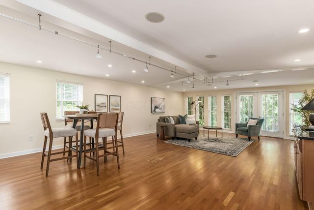 3719 Olentangy Boulevard, Columbus, OH 43214