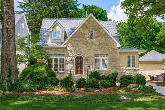 3719 Olentangy Boulevard, Columbus, OH 43214