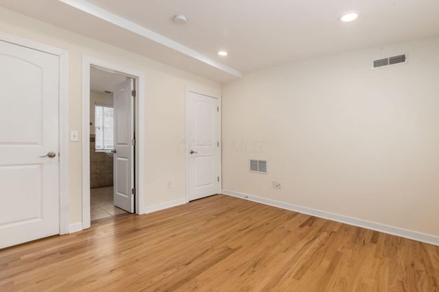 3719 Olentangy Boulevard, Columbus, OH 43214