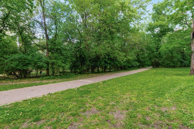 3719 Olentangy Boulevard, Columbus, OH 43214