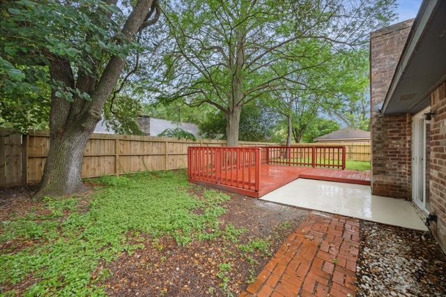 14311 Overbrook Lane, Houston, TX 77077