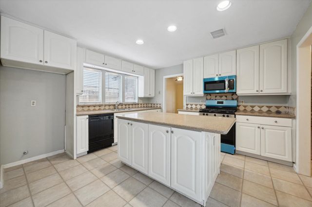 14311 Overbrook Lane, Houston, TX 77077
