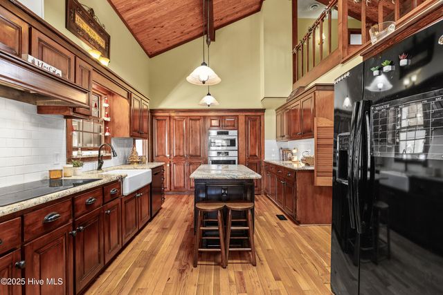 229 Treehaven Lane, Jacksonville, NC 28540