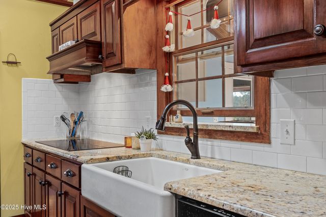 229 Treehaven Lane, Jacksonville, NC 28540