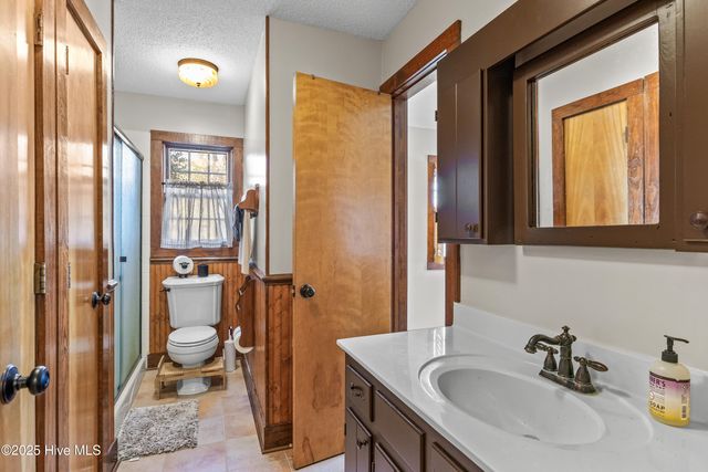 229 Treehaven Lane, Jacksonville, NC 28540