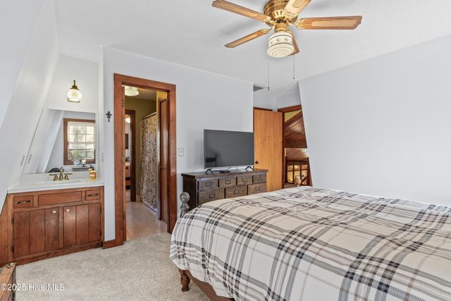 229 Treehaven Lane, Jacksonville, NC 28540