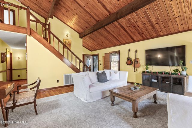 229 Treehaven Lane, Jacksonville, NC 28540