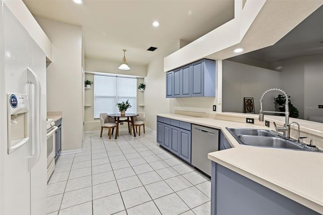 3907 LOCKRIDGE DRIVE, Land O Lakes, FL 34638