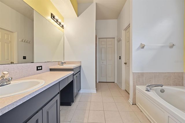 3907 LOCKRIDGE DRIVE, Land O Lakes, FL 34638