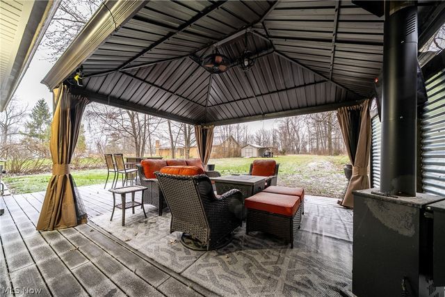 7791 Ridge Road, Parma, OH 44129