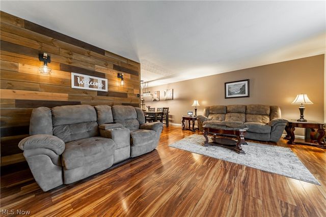 7791 Ridge Road, Parma, OH 44129