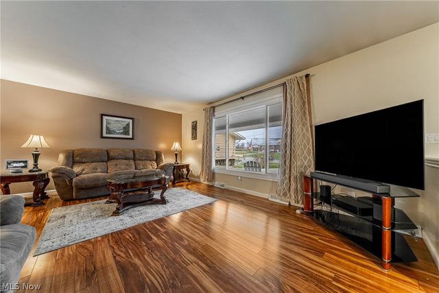 7791 Ridge Road, Parma, OH 44129