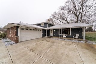 7791 Ridge Road, Parma, OH 44129