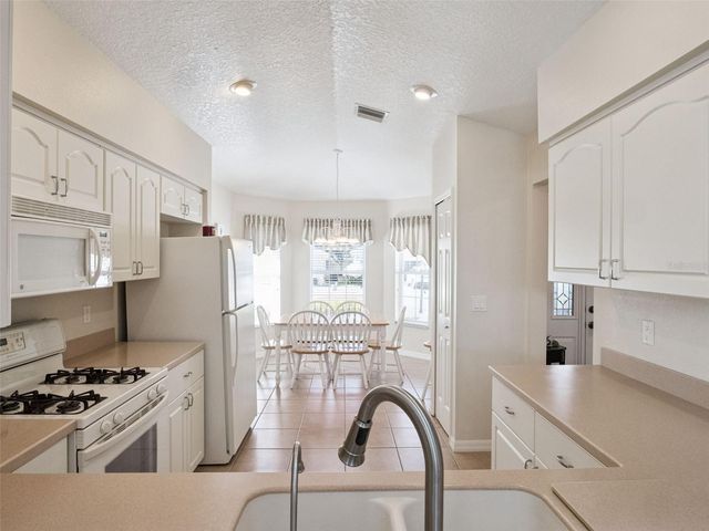 20716 PRINCE RANIER PLACE, Leesburg, FL 34748