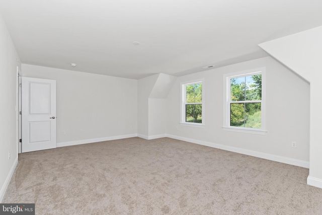 0001 LEAHY DR, Newark, DE 19711