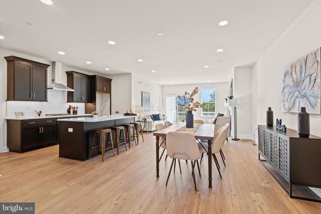 0001 LEAHY DR, Newark, DE 19711