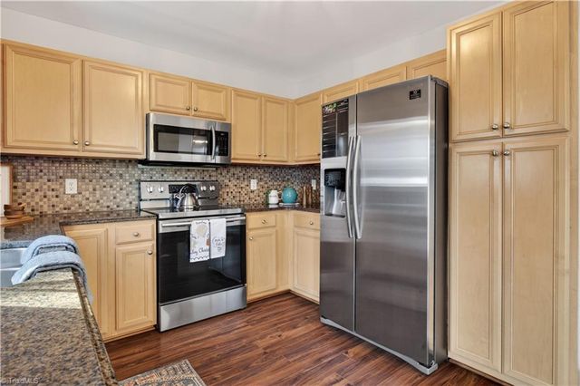 6051 Birkdale Drive, High Point, NC 27265