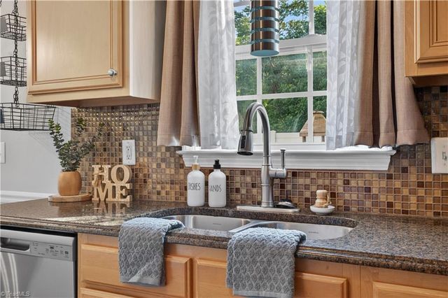 6051 Birkdale Drive, High Point, NC 27265