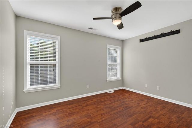 6051 Birkdale Drive, High Point, NC 27265