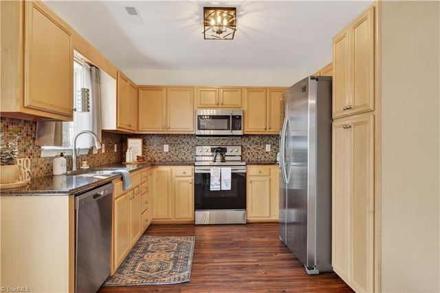 6051 Birkdale Drive, High Point, NC 27265
