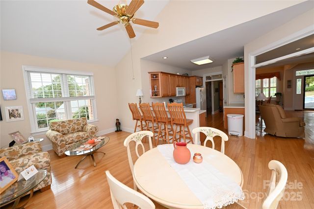 3800 Sarazen Court NE, Conover, NC 28613