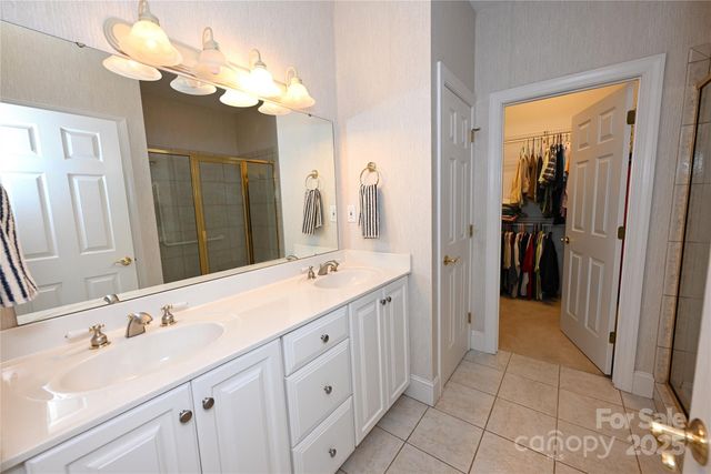 3800 Sarazen Court NE, Conover, NC 28613