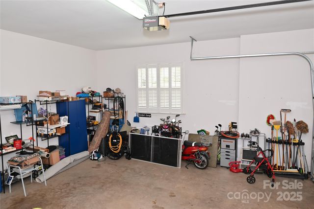 3800 Sarazen Court NE, Conover, NC 28613