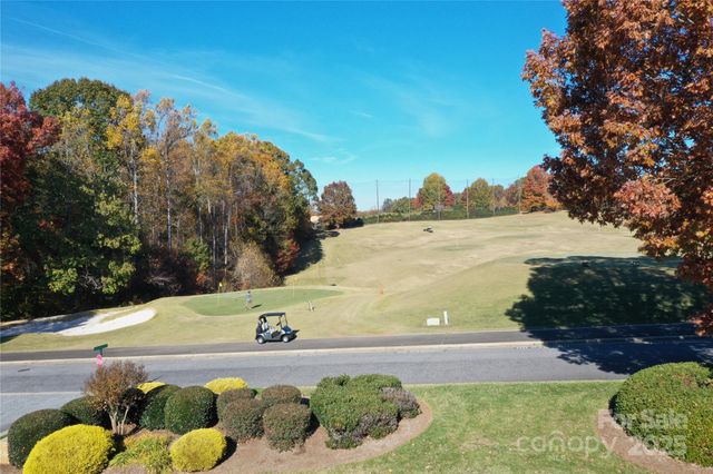 3800 Sarazen Court NE, Conover, NC 28613