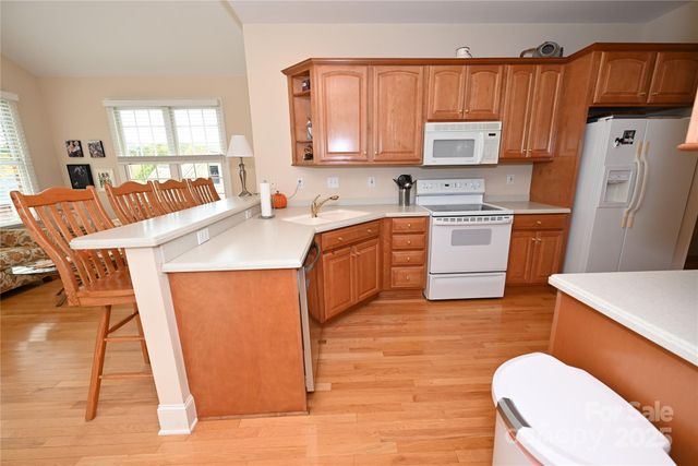 3800 Sarazen Court NE, Conover, NC 28613