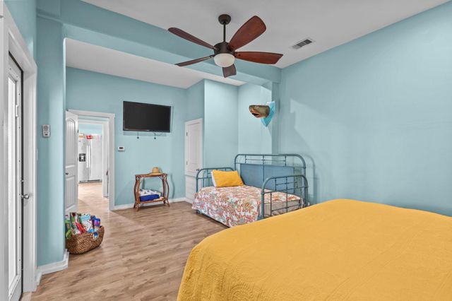 2929 Lakeside, Crystal Beach, TX 77650
