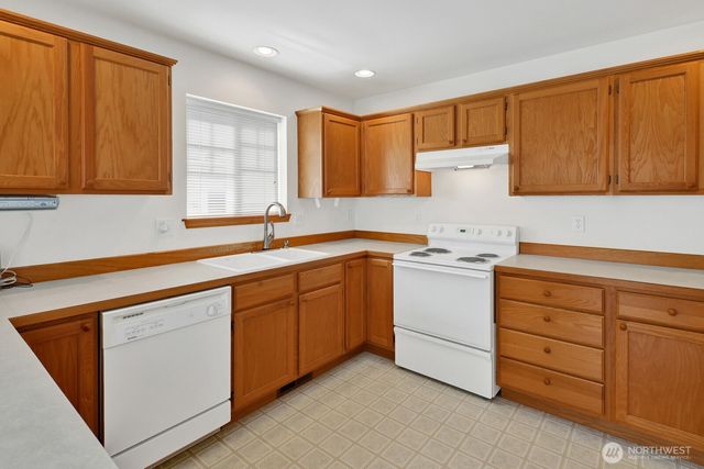 2272 Cherry Street, Lynden, WA 98264