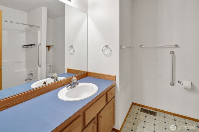 2272 Cherry Street, Lynden, WA 98264