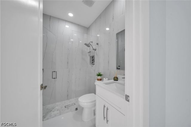 2804 NW 26th AVE, Cape Coral, FL 33993