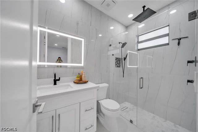 2804 NW 26th AVE, Cape Coral, FL 33993