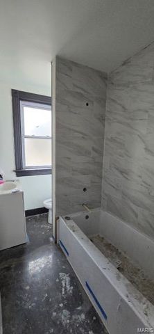 1215 Oakley Place, St Louis, MO 63112