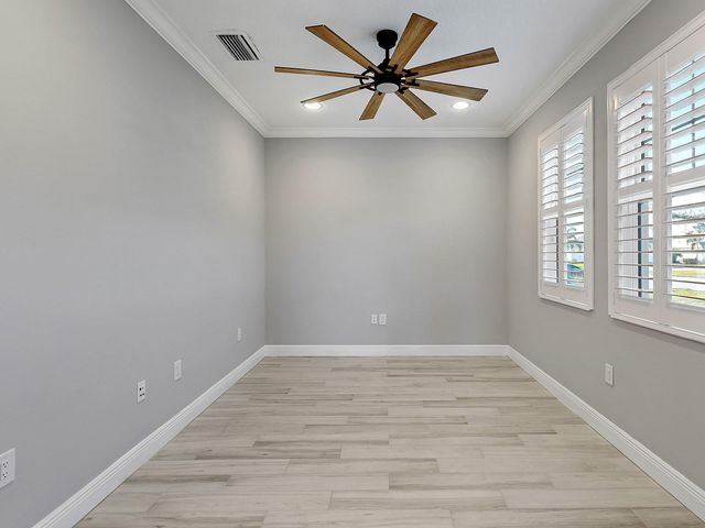 1010 CROSSWIND AVENUE, Sarasota, FL 34240