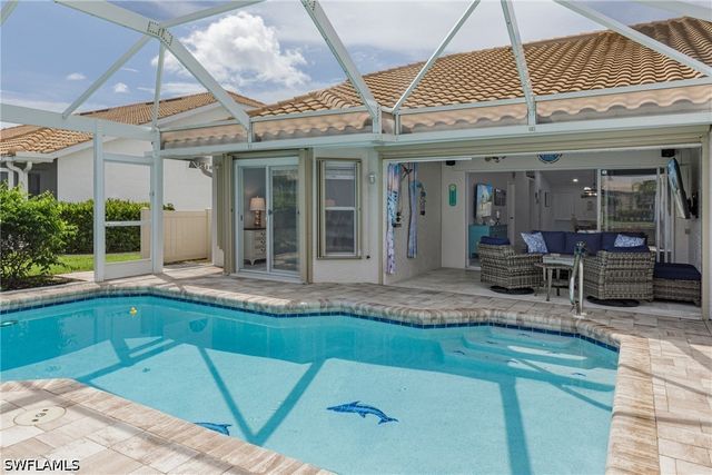 8654 Mustang DR 8, Naples, FL 34113