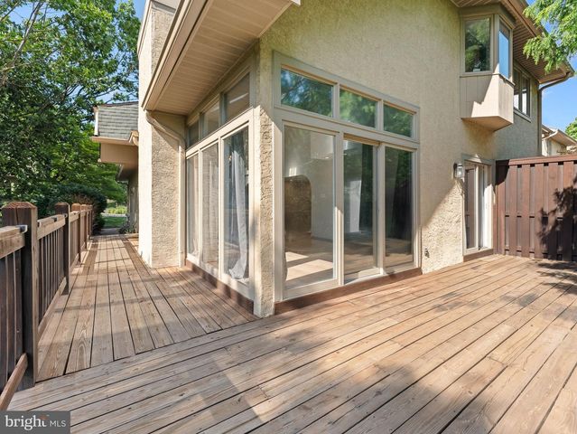 455 COPPER BEECH CIR, Elkins Park, PA 19027