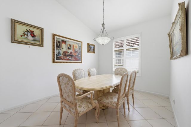 7229 Cataluna Circle, Delray Beach, FL 33446