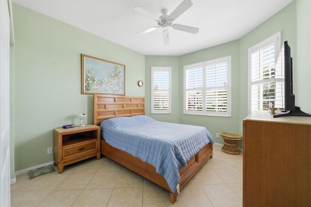 7229 Cataluna Circle, Delray Beach, FL 33446