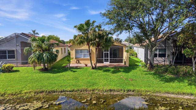 7229 Cataluna Circle, Delray Beach, FL 33446