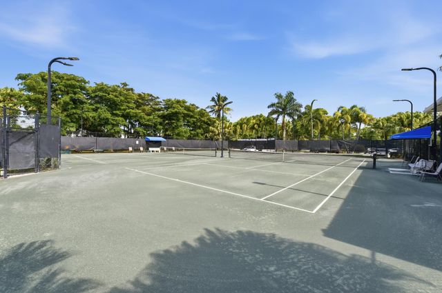 7229 Cataluna Circle, Delray Beach, FL 33446