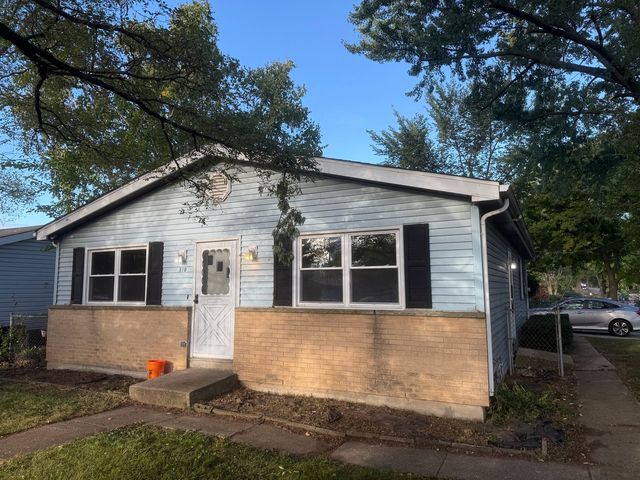 510 Hickory Street, Mundelein, IL 60060