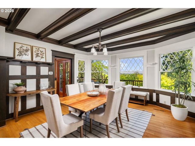 3411 Nw THURMAN St, Portland, OR 97210