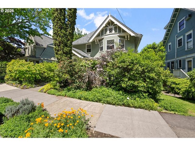3411 Nw THURMAN St, Portland, OR 97210