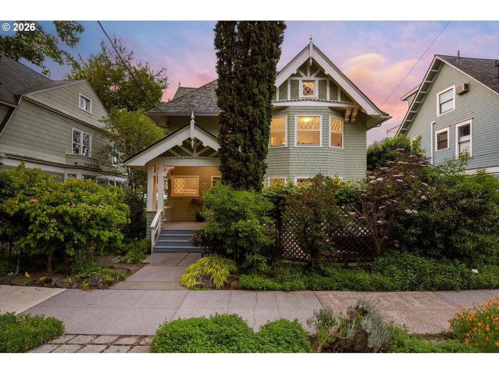 3411 Nw THURMAN St, Portland, OR 97210