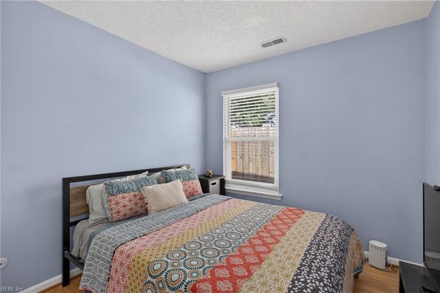 4912 Denny DR, Virginia Beach, VA 23464