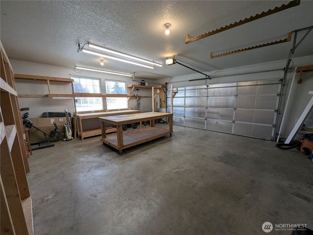 8928 Applegate Loop SW, Rochester, WA 98579