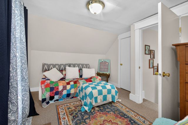 2118 W 16th Street, Davenport, IA 52804