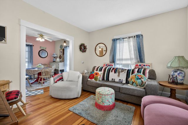 2118 W 16th Street, Davenport, IA 52804